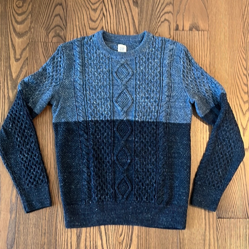GAP Sweater